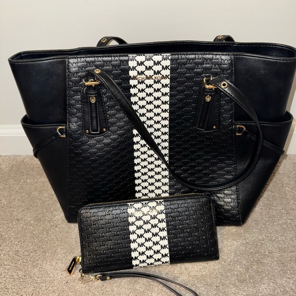 Michael Kors Black and White Tote Bag with Wallet - Picture 1 of 4